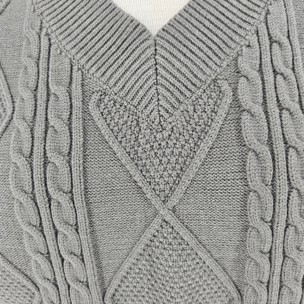 LE LIS Sweater Vest Olive Gray Sleeveless Cable Knit V Neck Pullover Small - Picture 4 of 8